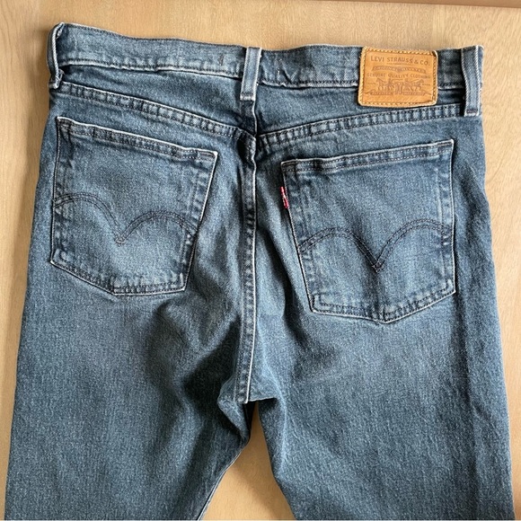 Levi’s Button Fly Wedgie Dark Blue Wash Jeans - Picture 5 of 8